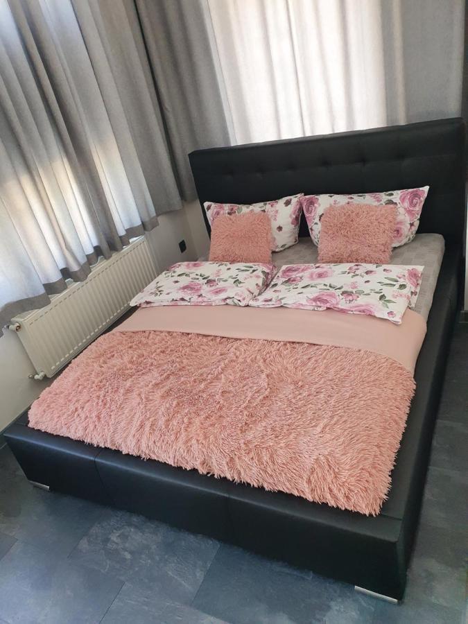 Apartament Sto Metrow Od Morza Swinoujscie Ngoại thất bức ảnh