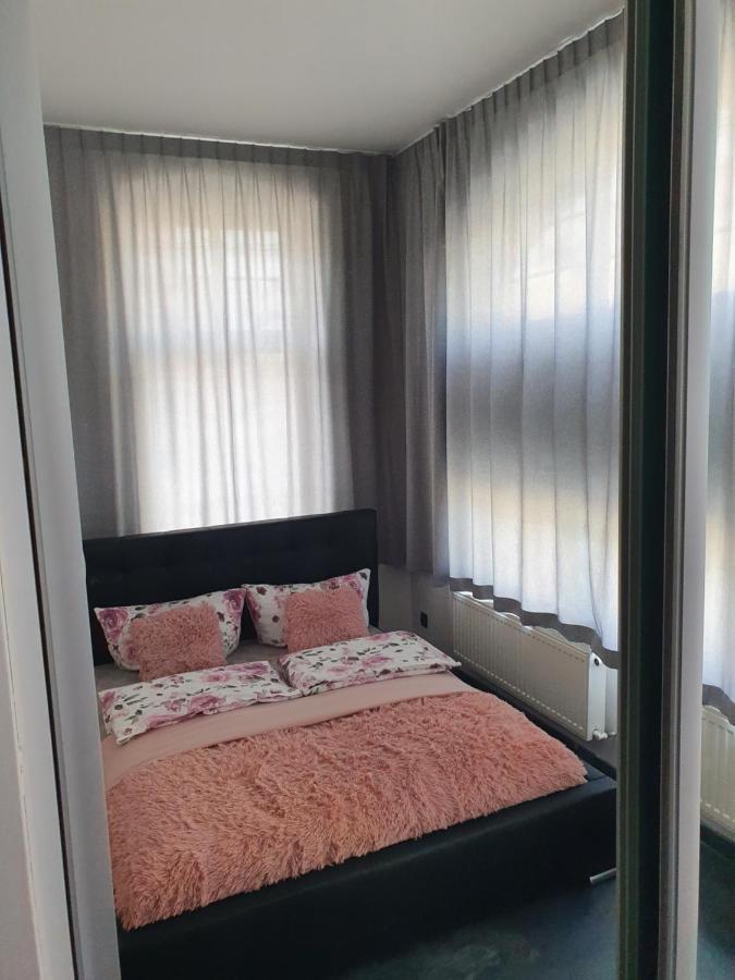 Apartament Sto Metrow Od Morza Swinoujscie Ngoại thất bức ảnh
