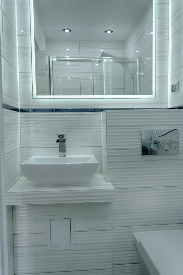 Apartament Sto Metrow Od Morza Swinoujscie Ngoại thất bức ảnh
