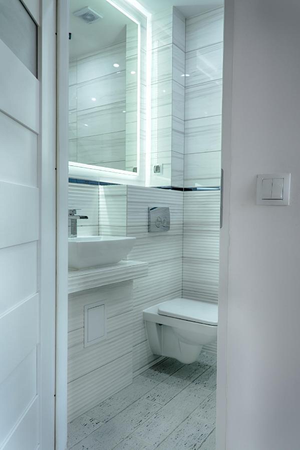 Apartament Sto Metrow Od Morza Swinoujscie Ngoại thất bức ảnh